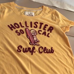 Hollister tee shirt